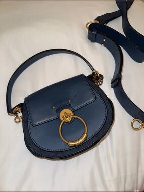 Chloé Navy Leather Saddle Crossbody Bag with Gold Ring Accent